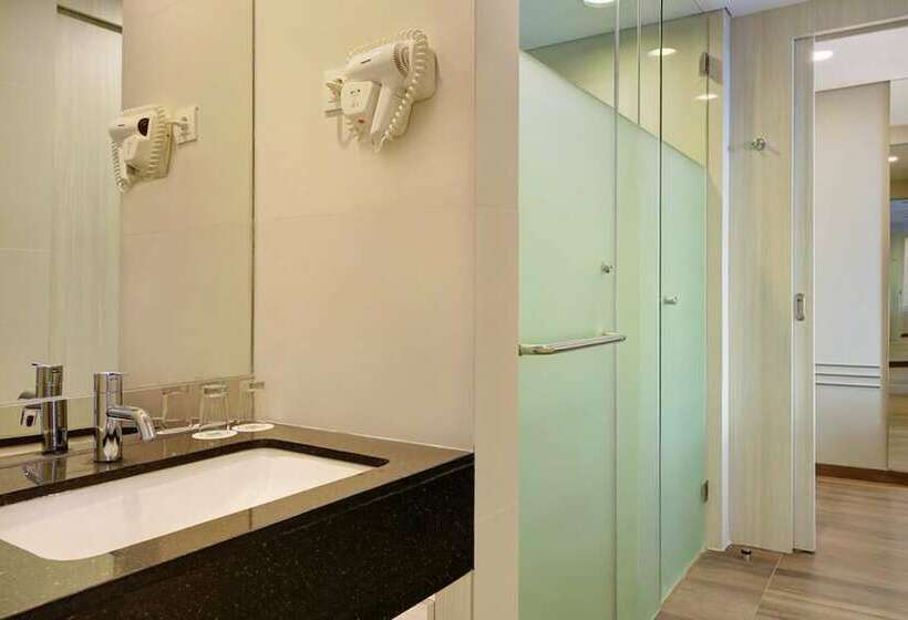 スーペリアールーム, Ibis Styles Makassar Sam Ratulangi