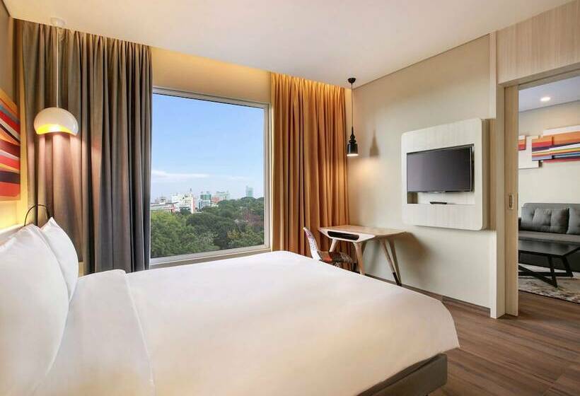 Номер Superior, Ibis Styles Makassar Sam Ratulangi