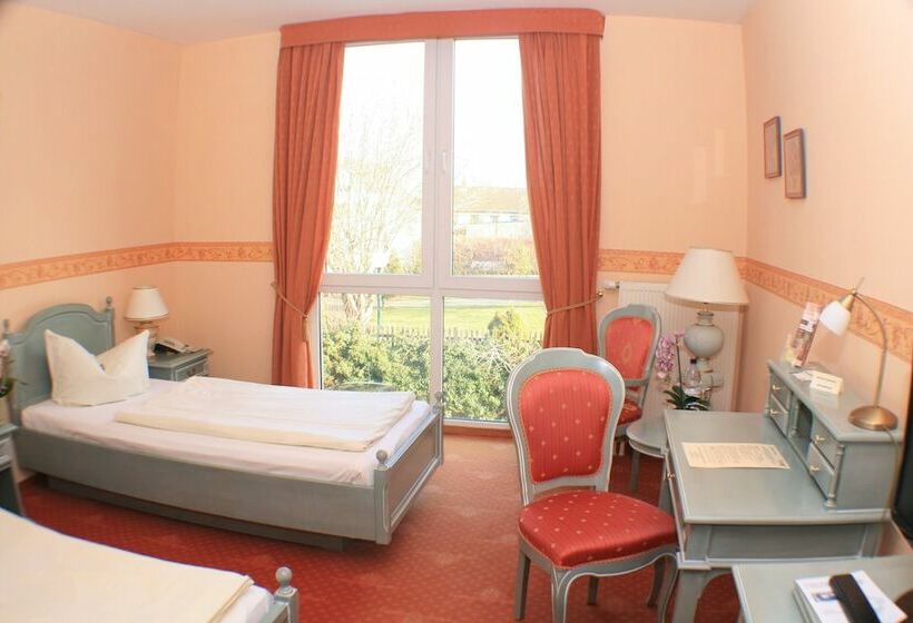 غرفة قياسية فردية, Kurpark