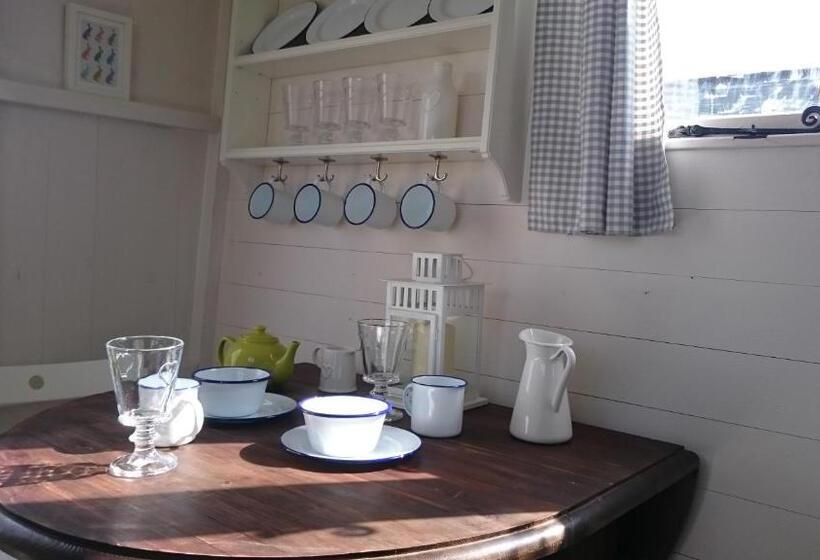 اتاق استاندارد, Pidley Bottom Cottages   Luxury Sc Rooms   Fully Furnished And Equipped   Kitchen   Towels And Linen