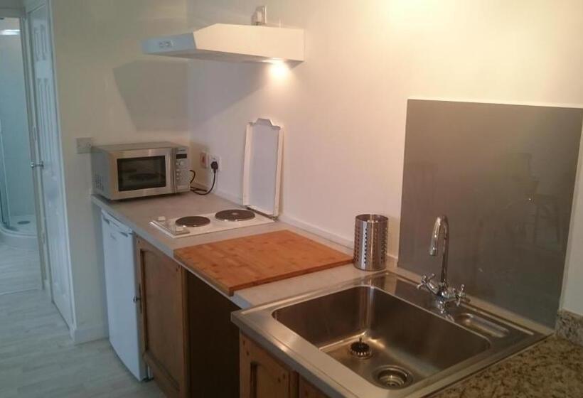 带1个卧室的高级公寓, Pidley Bottom Cottages Luxury Sc Rooms Fully Furnished And Equipped Kitchen Towels And Linen