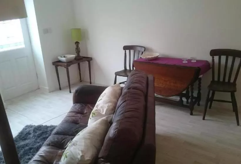 １ベッドルームのスーペリアアパートメント, Pidley Bottom Cottages   Luxury Sc Rooms   Fully Furnished And Equipped   Kitchen   Towels And Linen