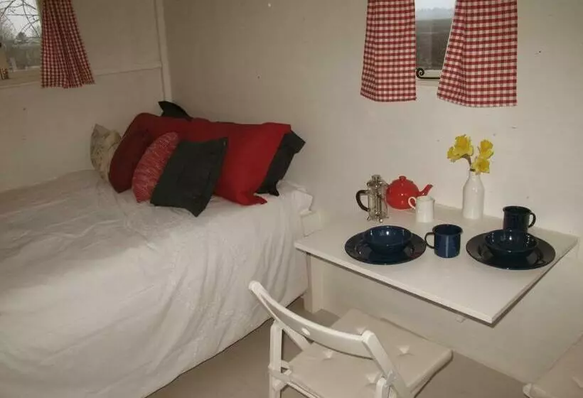 スタンダードルーム, Pidley Bottom Cottages   Luxury Sc Rooms   Fully Furnished And Equipped   Kitchen   Towels And Linen