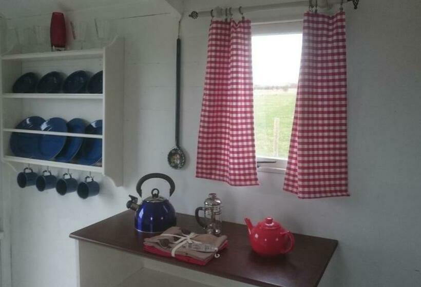 标准间, Pidley Bottom Cottages Luxury Sc Rooms Fully Furnished And Equipped Kitchen Towels And Linen