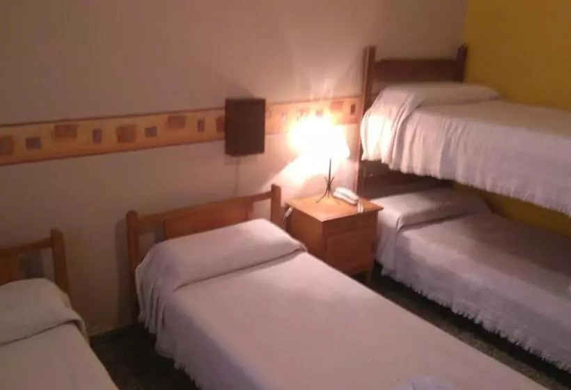 اتاق استاندارد چهار تخته, Resi San Bernardo