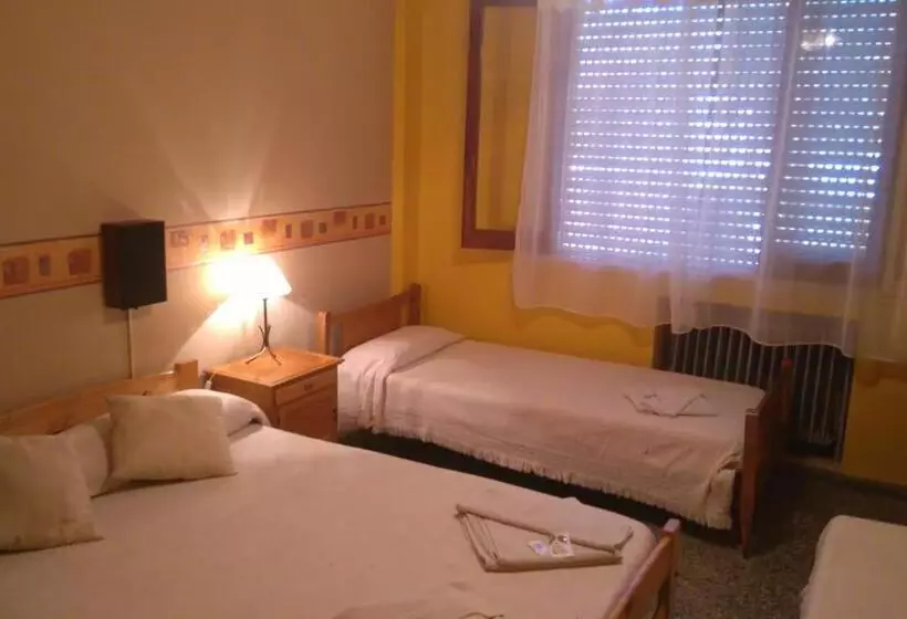 اتاق کلاسیک یک تخته, Resi San Bernardo