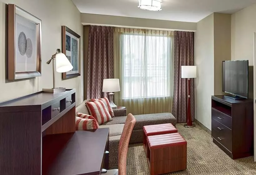 身障者適用スイートルーム, Staybridge Suites Anaheim At The Park, An Ihg