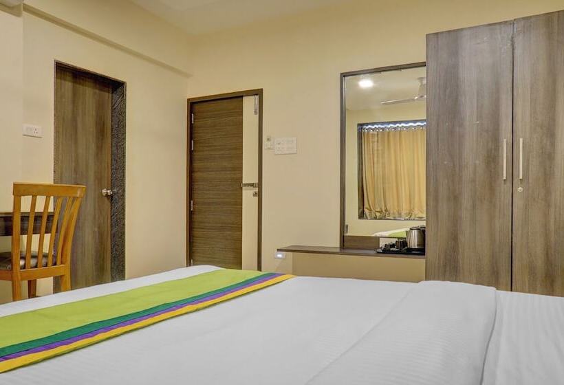 Standard Room, Treebo Bhagyashree Executive