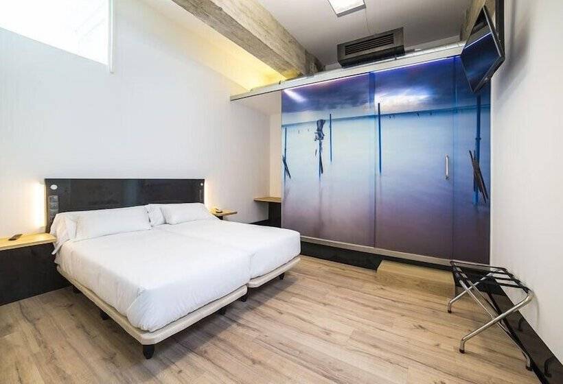 חדר סטנדרט, Zerupe