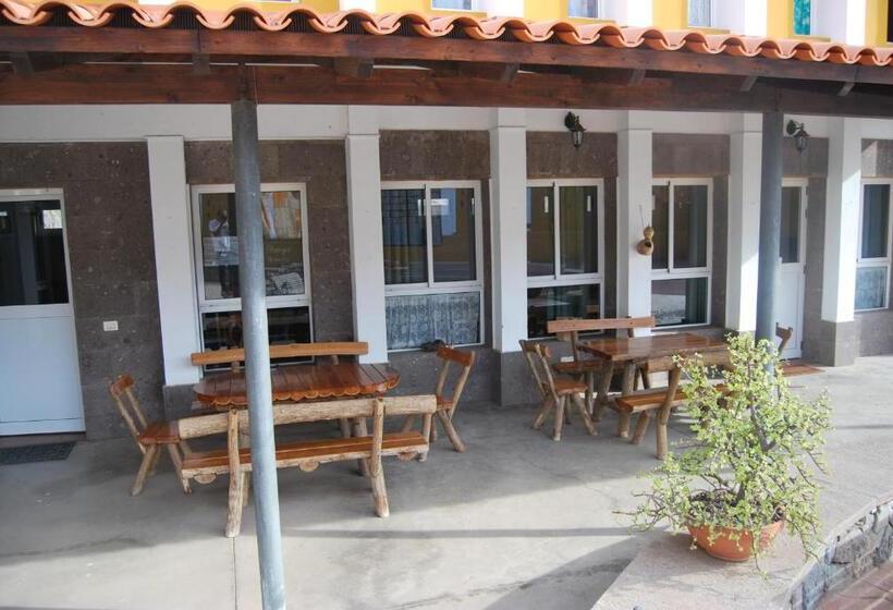 4인용 스탠다드 룸, La Hoyilla Hostel   La Aldea