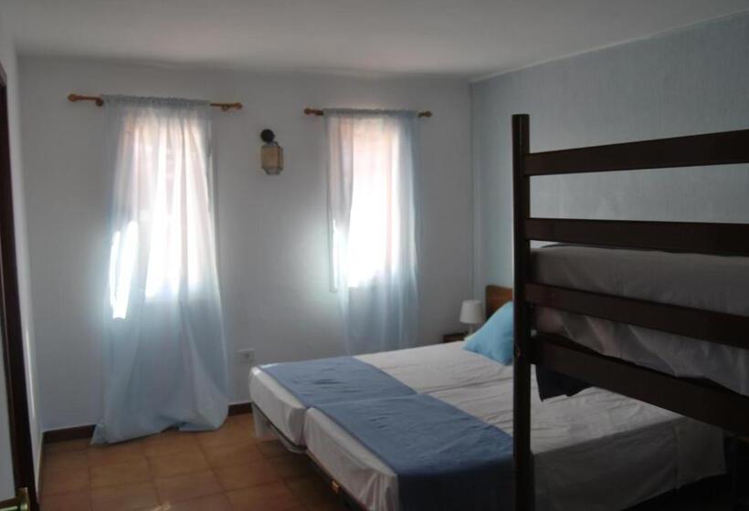 4인용 스탠다드 룸, La Hoyilla Hostel   La Aldea