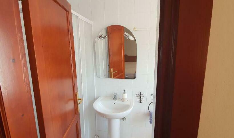 4인용 스탠다드 룸, La Hoyilla Hostel   La Aldea