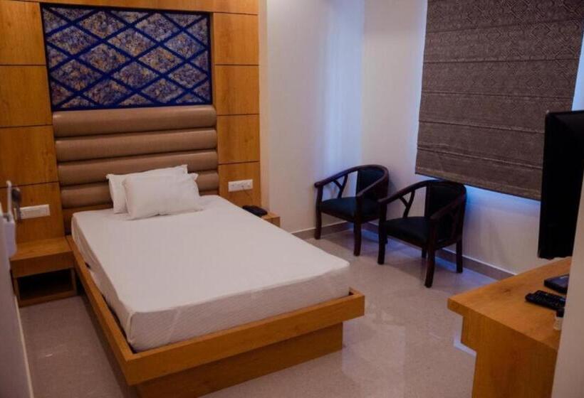 标准单人间, Grand Lotus Dimapur