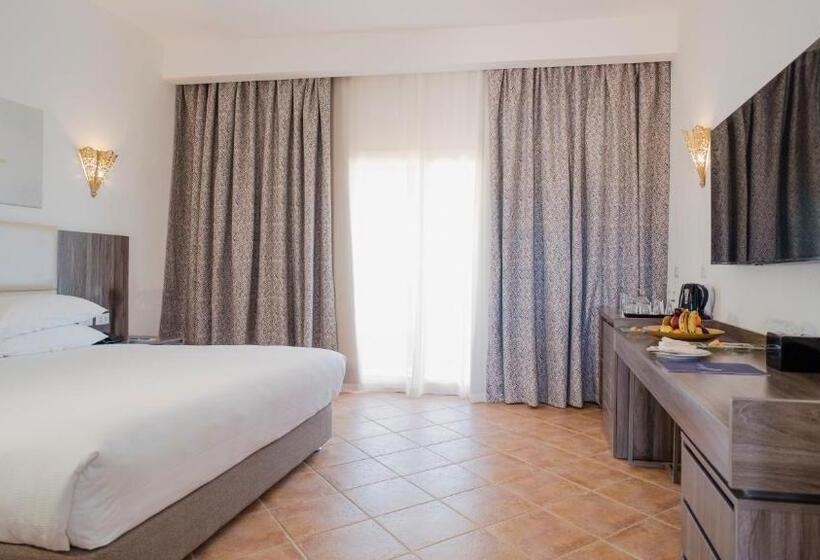 اتاق لوکس با چشم‌انداز دریا, Pickalbatros Villaggio Aqua Park   Portofino Marsa Alam