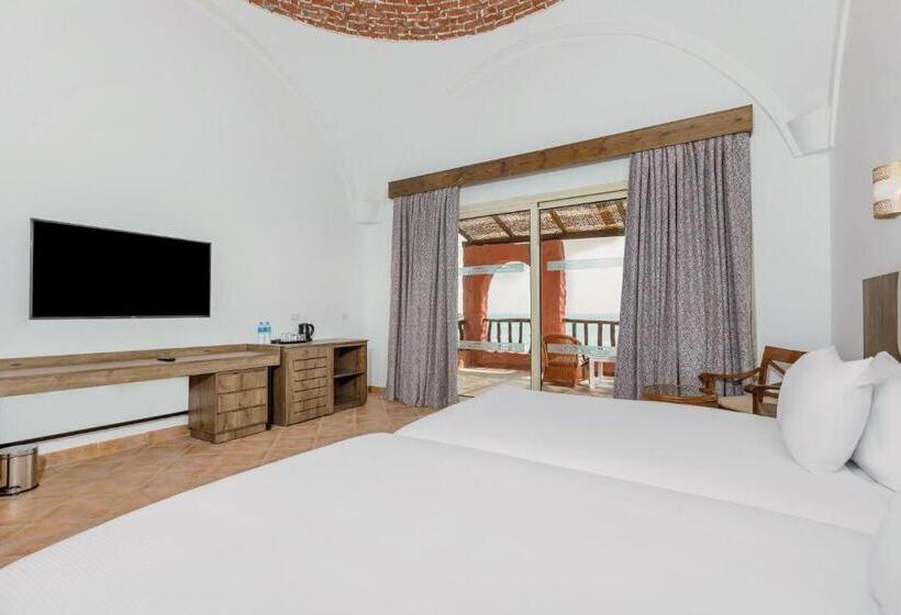 Superior bungalow with sea view, Pickalbatros Villaggio Aqua Park   Portofino Marsa Alam