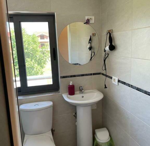 Quarto Triplo Standart, Ballkan