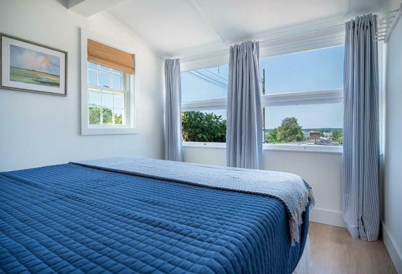 Дом 2 Спальни, Marina Bay Cottages