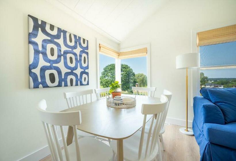 Дом 2 Спальни, Marina Bay Cottages