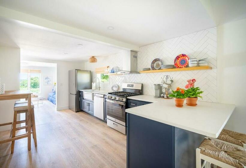 Дом 2 Спальни, Marina Bay Cottages