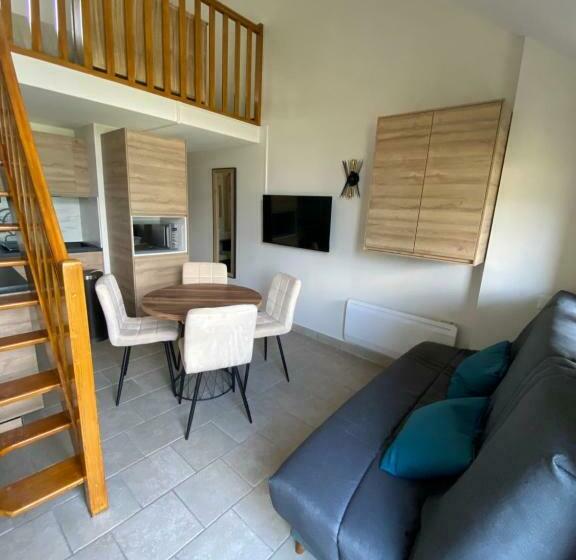 סוויטת דופלקס, La Parenthèse Enchantée