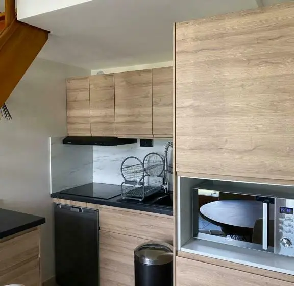 Duplex-sviitti, La Parenthèse Enchantée