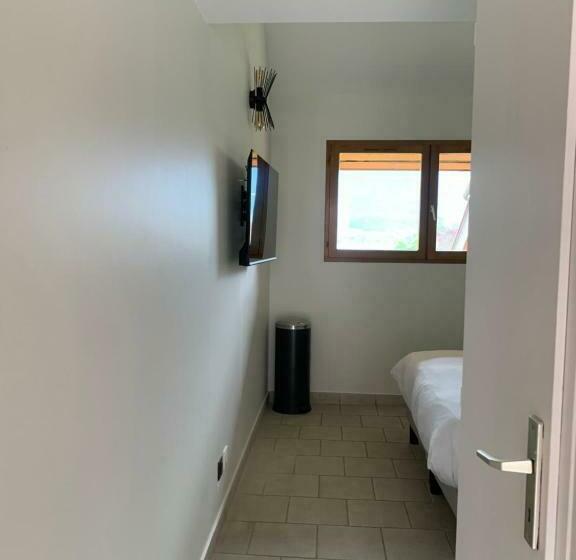 חדר סטודיו סטנדרד, La Parenthèse Enchantée