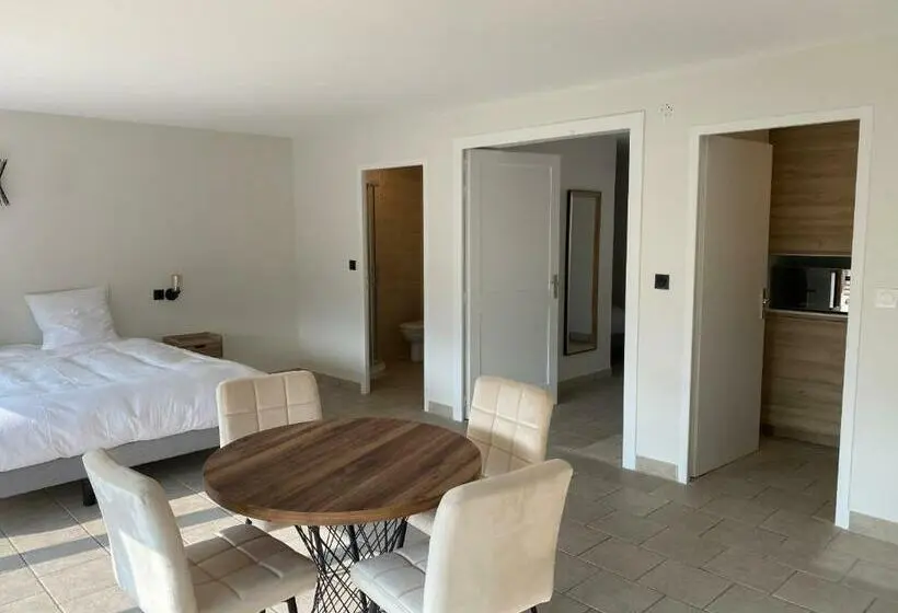 Suite with Terrace, La Parenthèse Enchantée