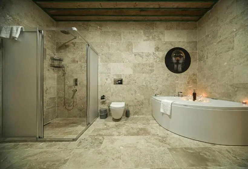 استودیوی لوکس, Serene Premium Stone House