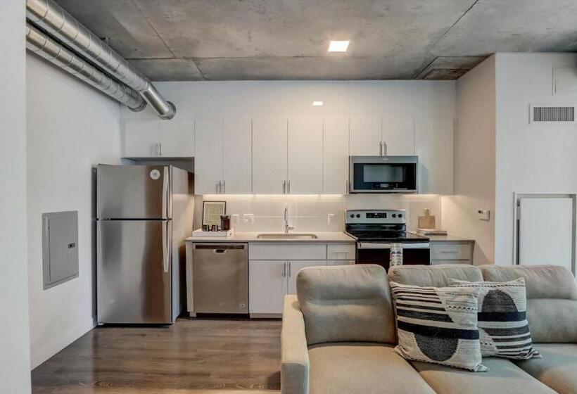 آپارتمان 1 خوابه, Kenect Phoenix