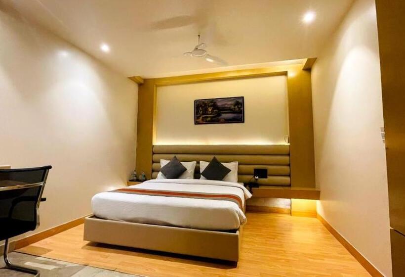 スイート(家族用), Arihant By Dls Hotels