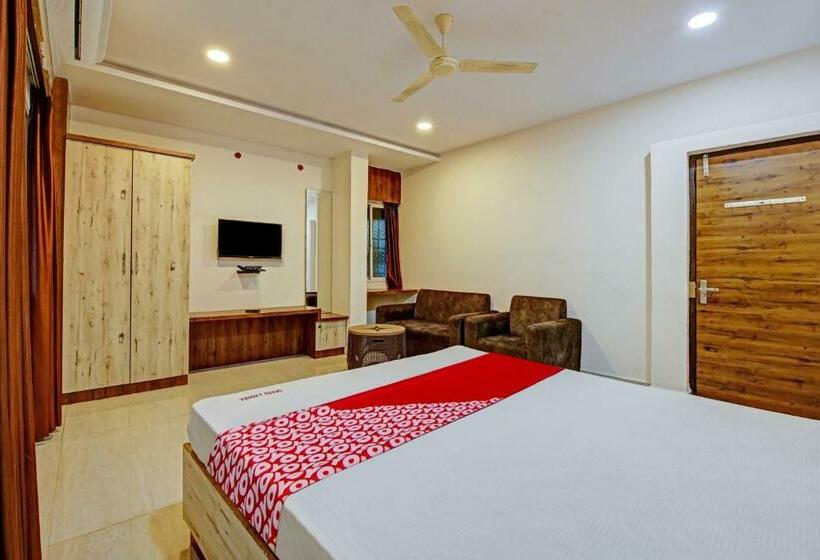 トリプルクラシックルーム, Oyo Flagship Hotel Ashoka Grand