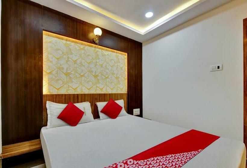 トリプルクラシックルーム, Oyo Flagship Hotel Ashoka Grand