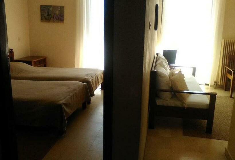 海の見えるスタンダードスタジオ, Aparthotel Iliahtides