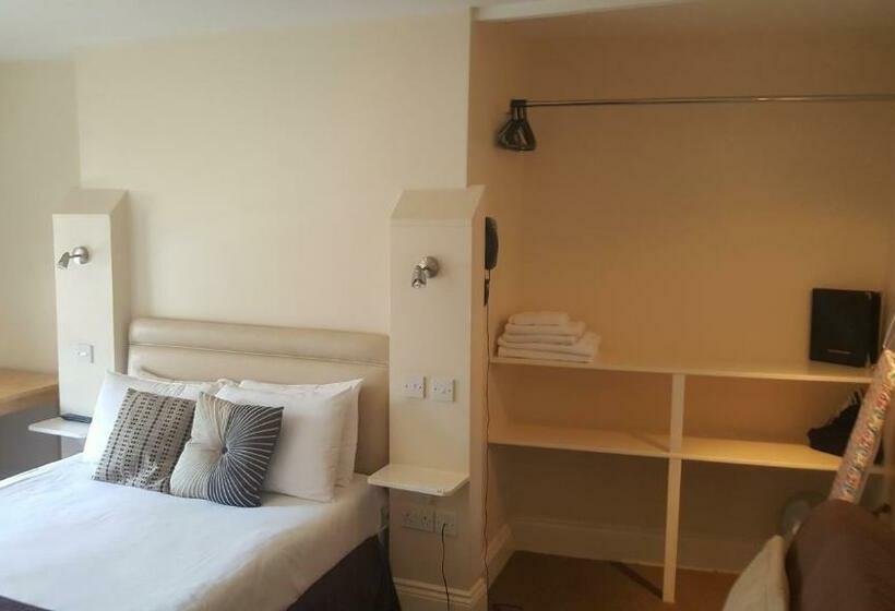 غرفة قياسية, Beaumond Cross Inn