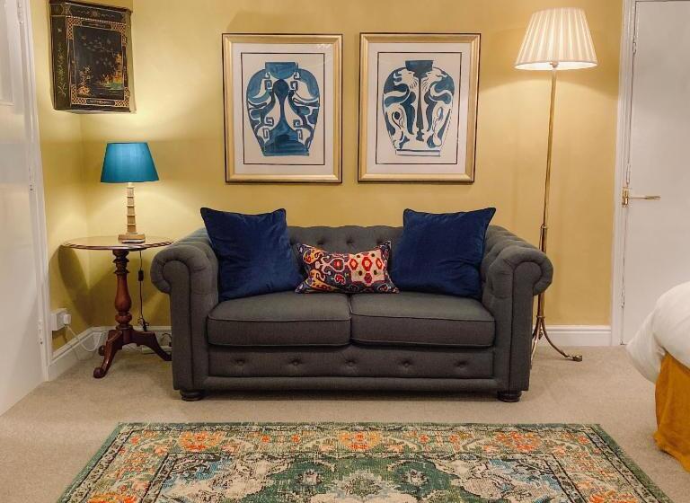 غرفة ديلوكس سرير كينج, Grove House