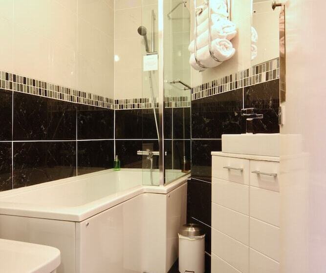 غرفة ديلوكس سرير كينج, Grove House