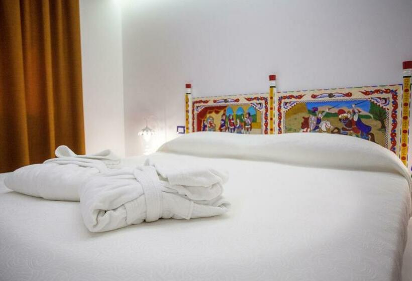 キングサイズベッドのデラックスルーム, Tra Le Braccia Di Morfeo