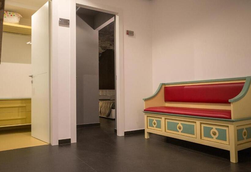 キングサイズベッドのデラックスルーム, Tra Le Braccia Di Morfeo