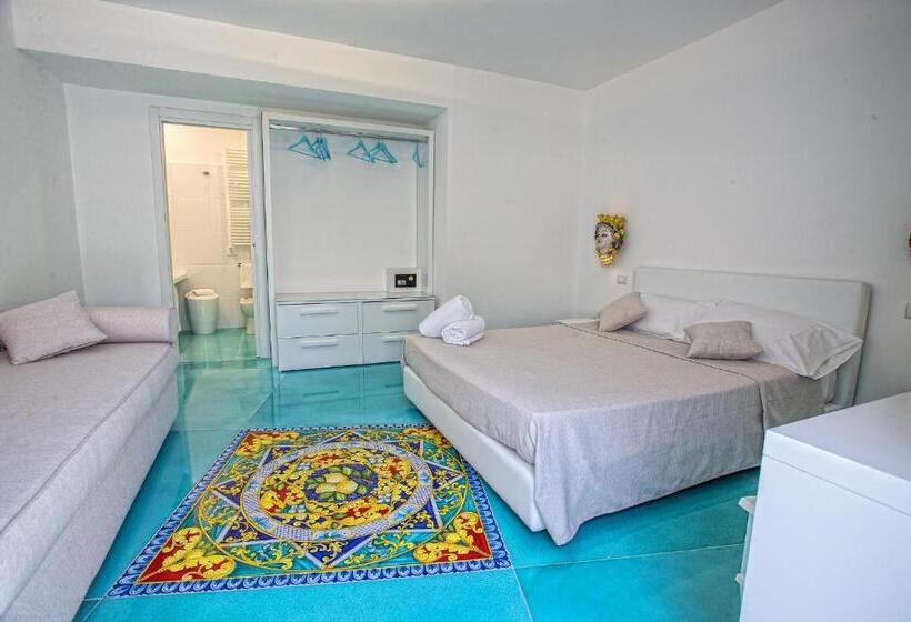 デラックストリプルルーム, Tra Le Braccia Di Morfeo