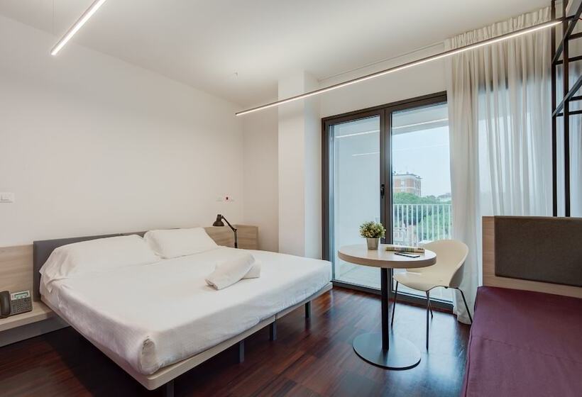 スーペリアールーム, Camplus Roma Casa Per Ferie