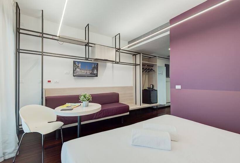 スタンダードトリプルルーム, Camplus Roma Casa Per Ferie