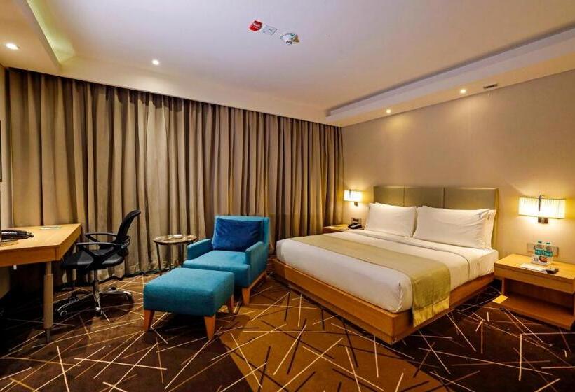 غرفة تنفيذية, Holiday Inn Chennai Omr It Expressway, An Ihg