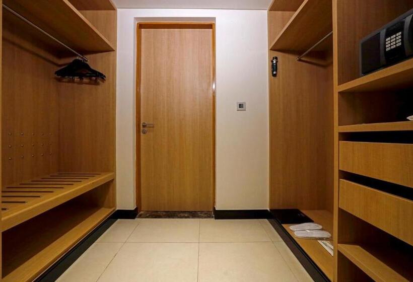 جناح, Holiday Inn Chennai Omr It Expressway, An Ihg