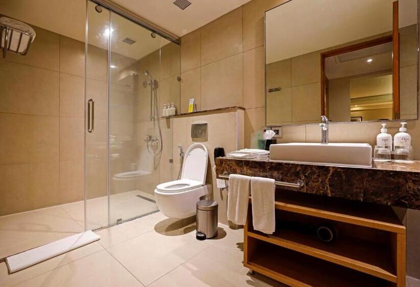 غرفة قياسية سرير كينج, Holiday Inn Chennai Omr It Expressway, An Ihg