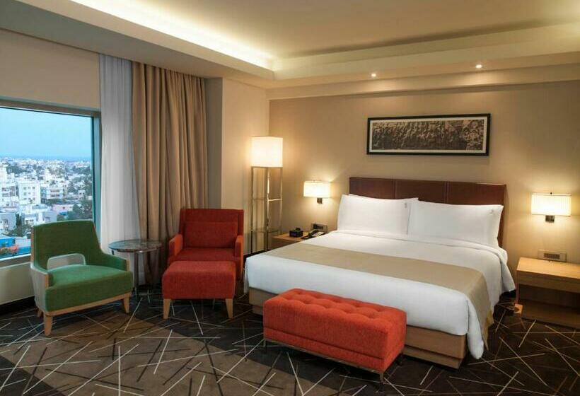 غرفة تنفيذية, Holiday Inn Chennai Omr It Expressway, An Ihg