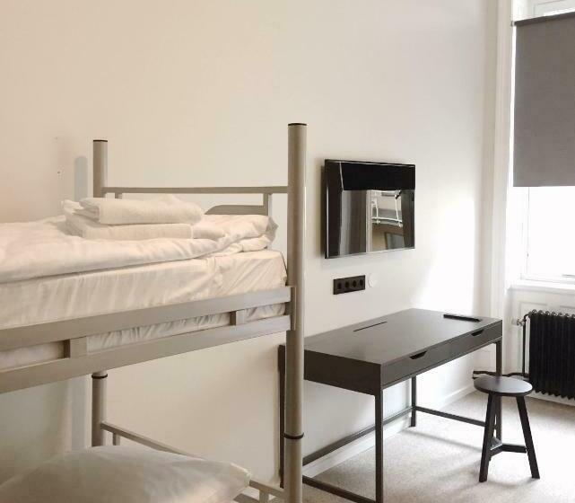 חדר משפתחתי סופריור, Hotorget