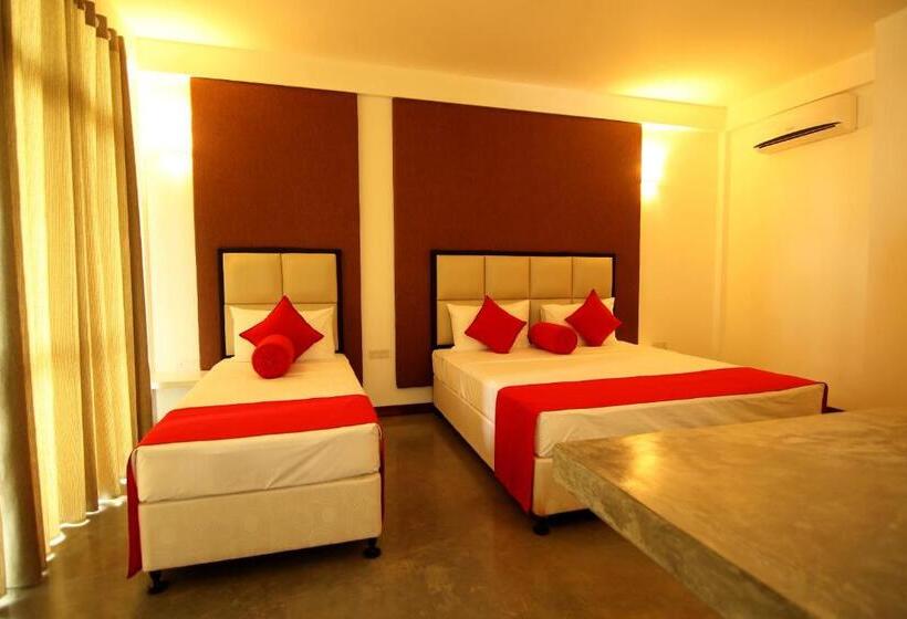 Трехместный Номер Deluxe, Jade Green Hambantota