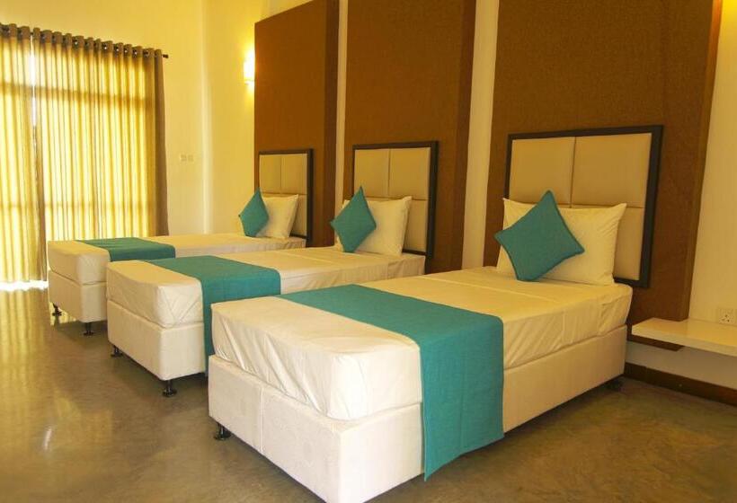 Трехместный Номер Deluxe, Jade Green Hambantota