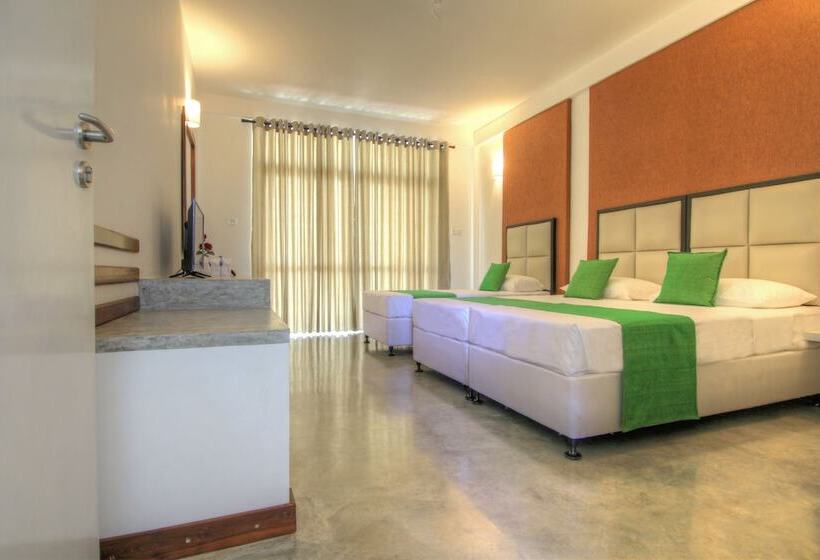 Трехместный Номер Deluxe, Jade Green Hambantota
