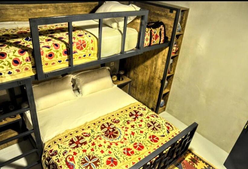 اتاق خانوادگی, Livia Hotel Ephesus